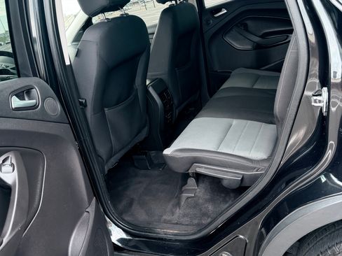 Used 2014 Ford Escape SE w/ Equipment Group 201A image 11