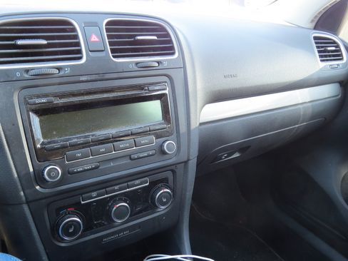 Used 2012 Volkswagen Golf 2.5L Hatchback 2D image 14