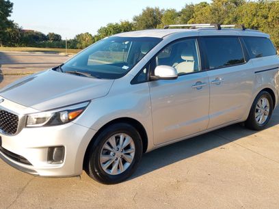 Used 2016 Kia Sedona LX w/ LX Convenience Package