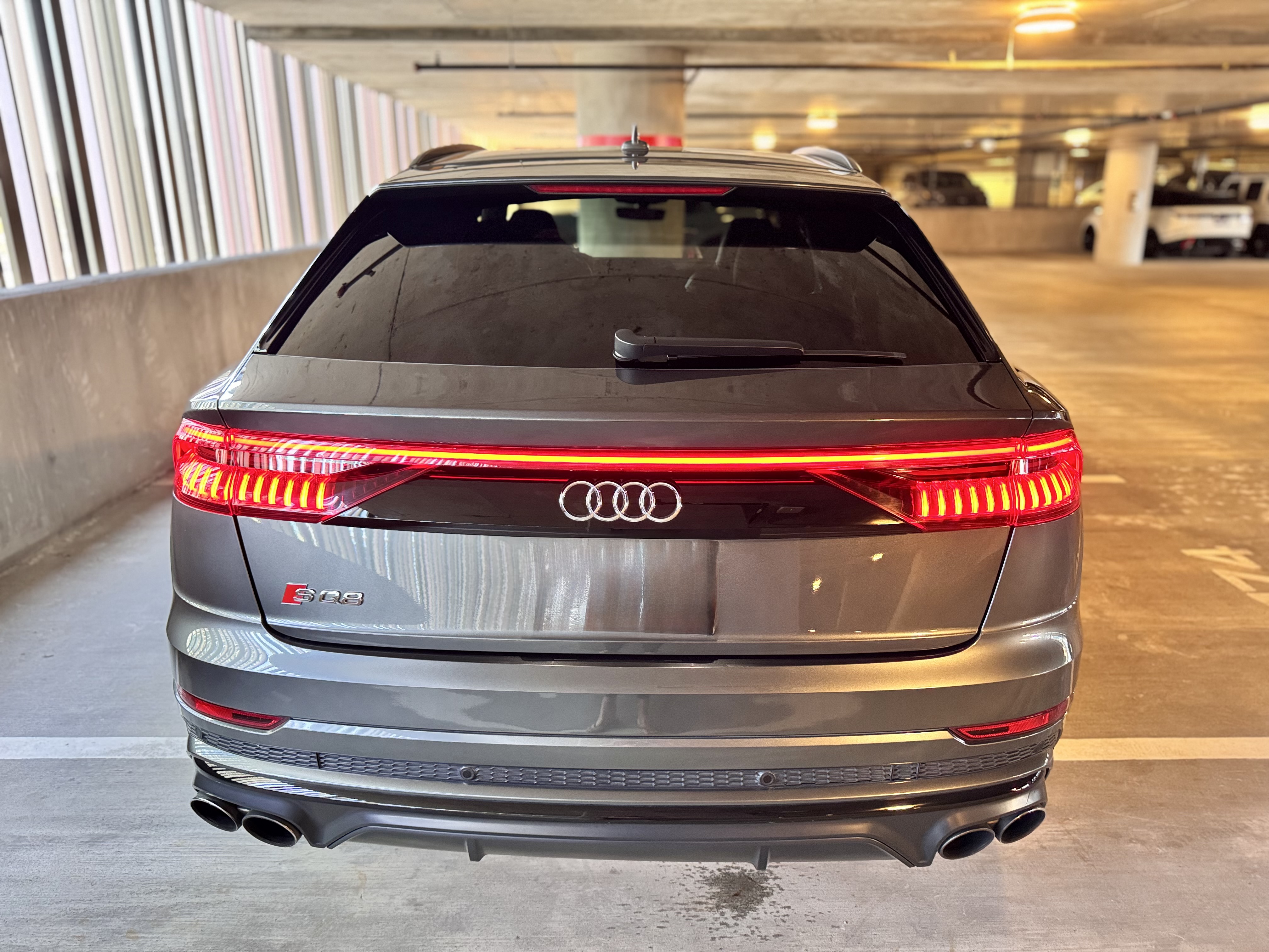 Used 2022 Audi SQ8 Prestige AWD/4WD image 6