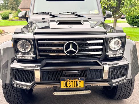Used 2018 Mercedes-Benz G 550 Squared image 2
