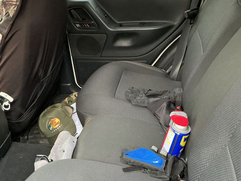 Used 2004 Jeep Grand Cherokee Laredo w/ Convenience Group image 5