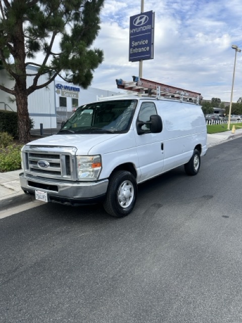 Used 2013 Ford E-250 and Econoline 250 w/ PWR Group RWD image 1