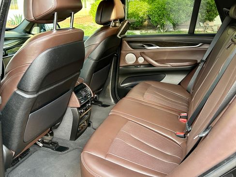 Used 2018 BMW X5 xDrive35i image 11