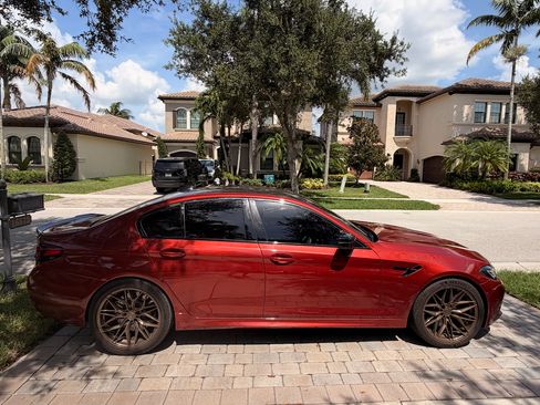 Used 2021 BMW M5 w/ Competition Package AWD/4WD image 6