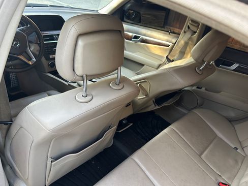 Used 2014 Mercedes-Benz C 350 Sport image 16