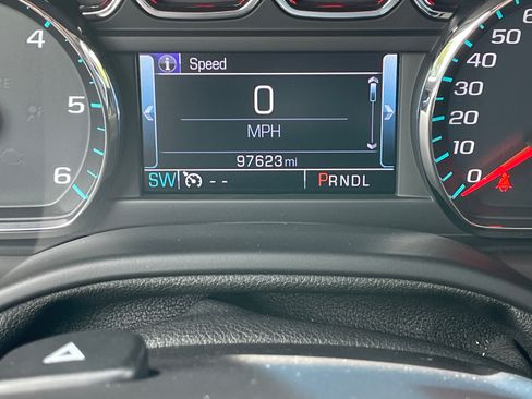 Used 2017 GMC Yukon SLT AWD/4WD image 11
