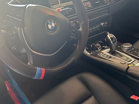 Used 2016 BMW 528i xDrive Sedan AWD/4WD image 4