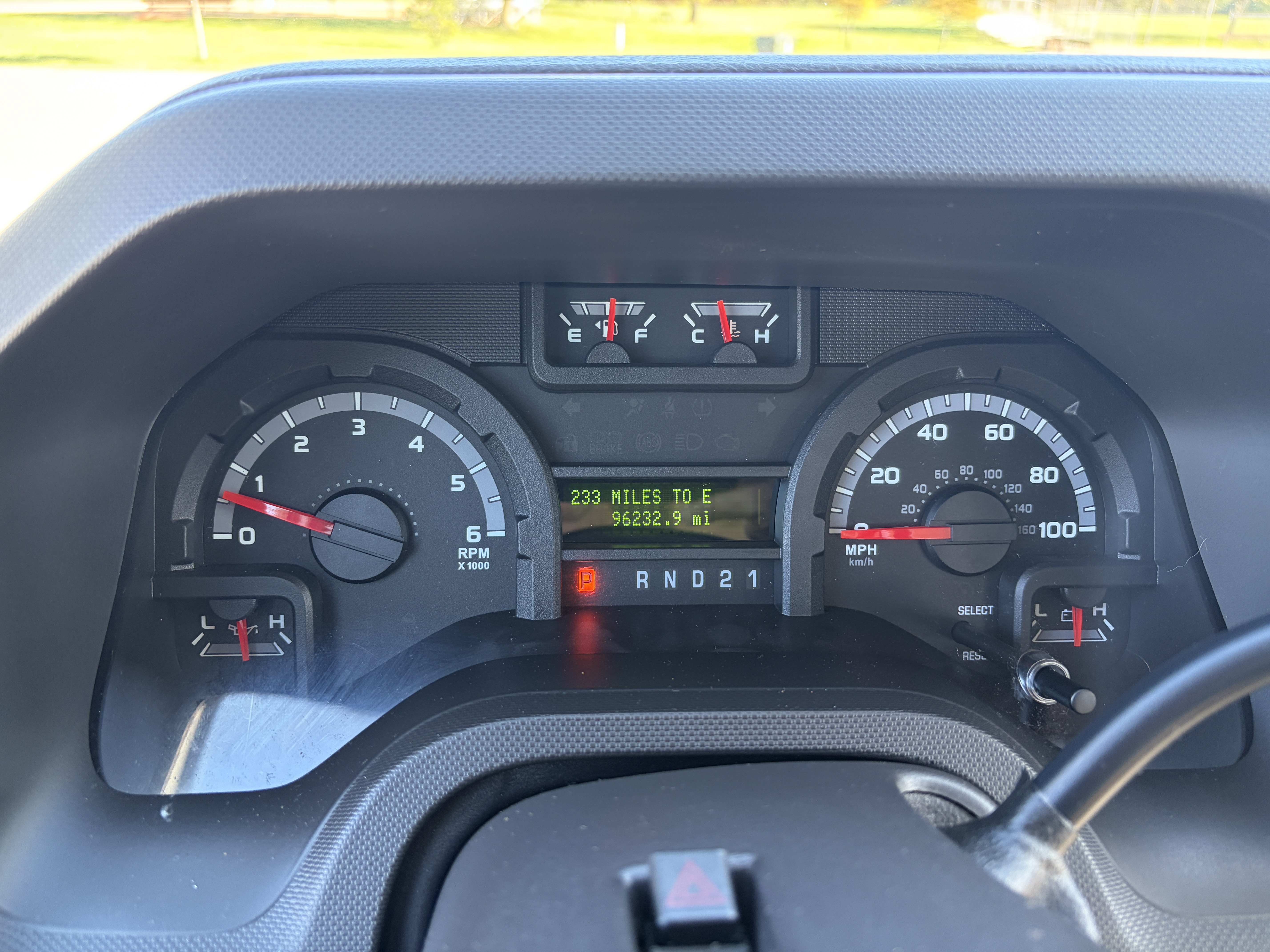Used 2012 Ford E-350 and Econoline 350 XLT RWD image 10