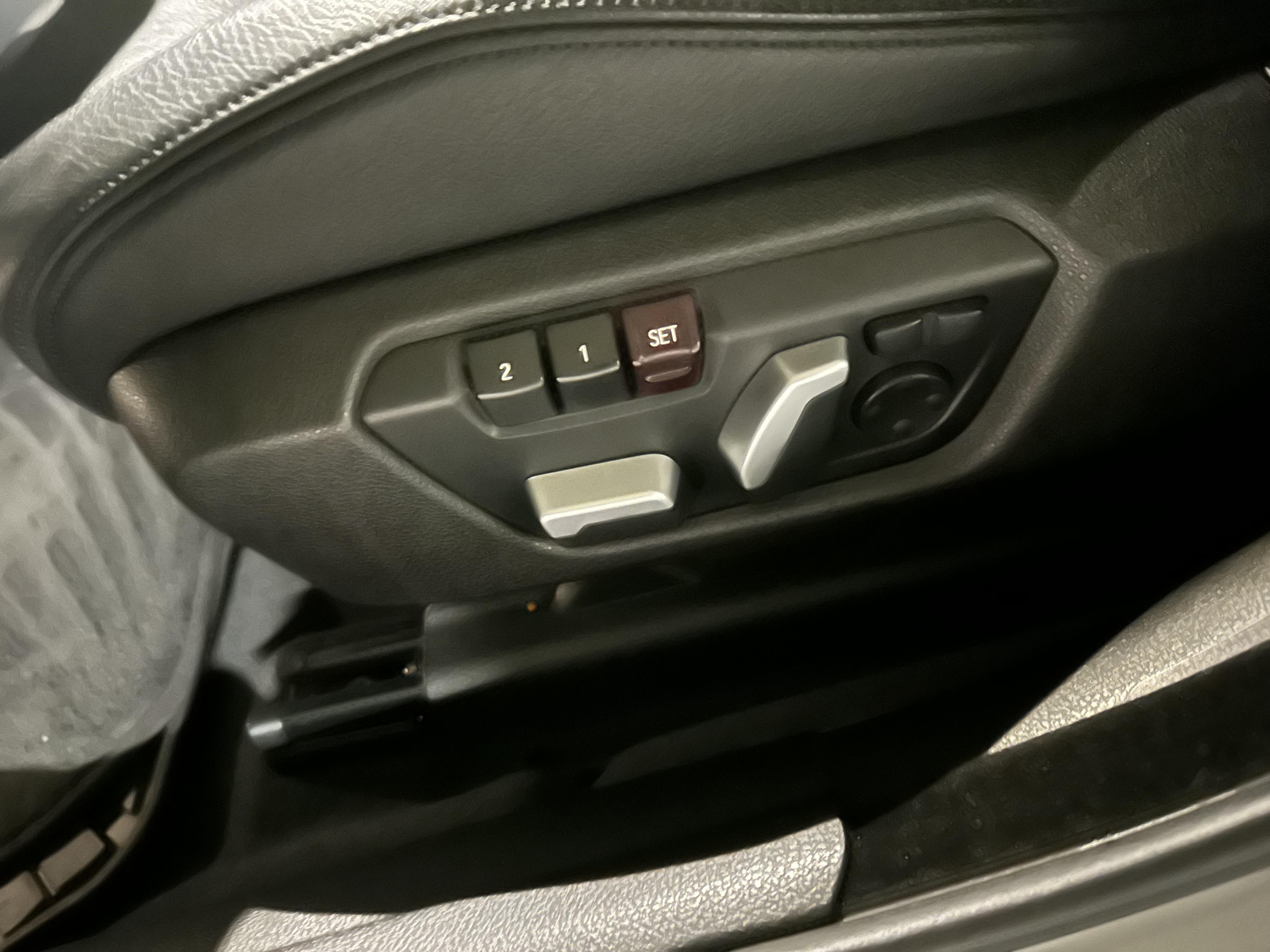 Used 2018 BMW 330i Gran Turismo xDrive AWD/4WD image 24