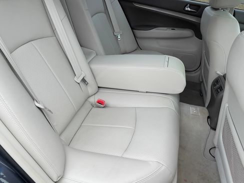 Used 2012 INFINITI G37 x Sedan w/ Premium Pkg AWD/4WD image 11