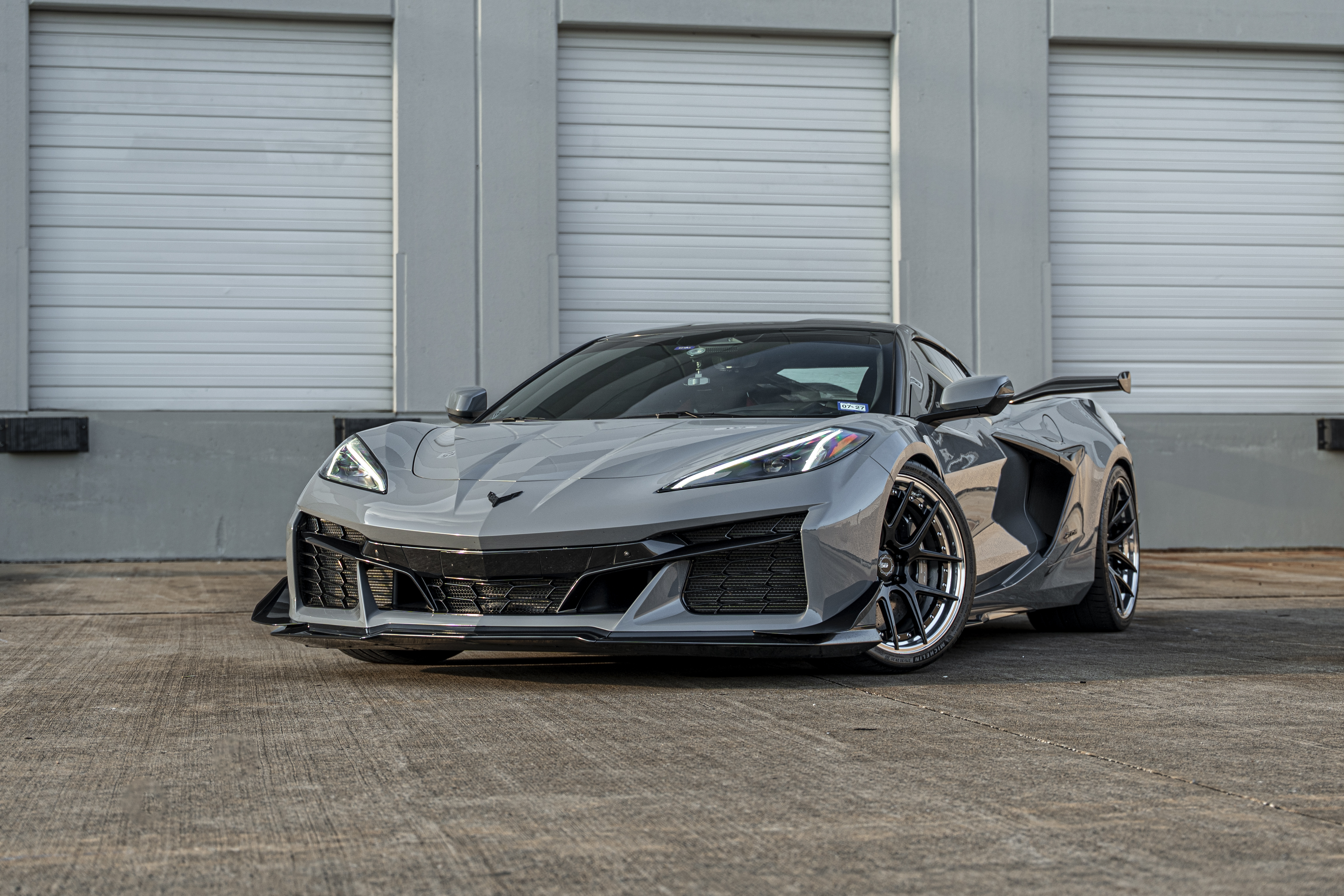 Used 2025 Chevrolet Corvette Z06 RWD image 9