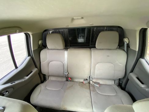 Used 2019 Nissan Frontier SV image 26