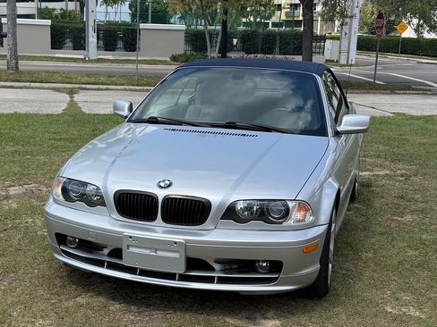 Used 2003 BMW 325Ci Convertible image 5