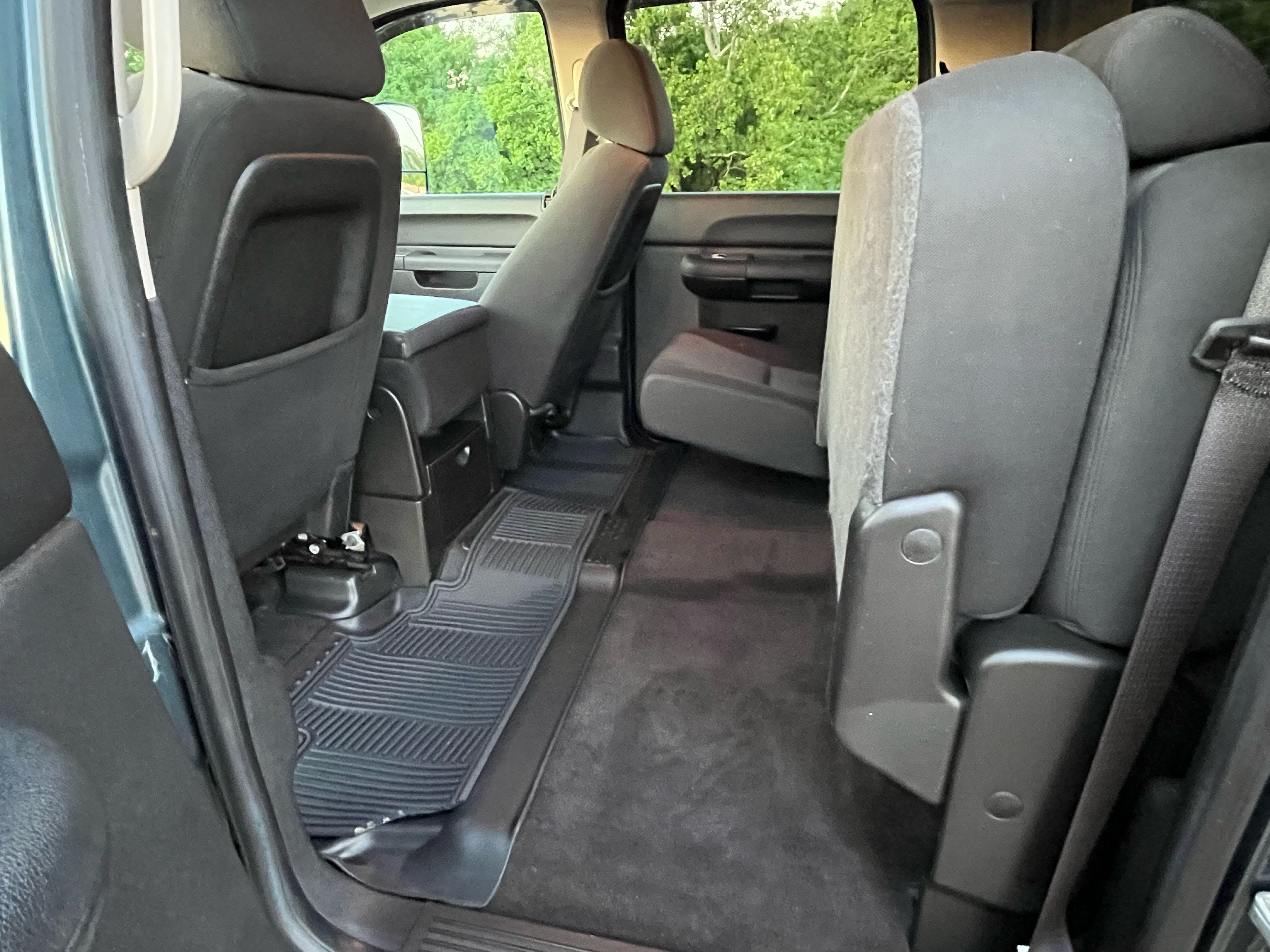 Used 2012 GMC Sierra 3500 SLE w/ SLE Preferred Package AWD/4WD image 13