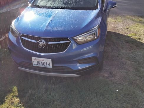 Used 2017 Buick Encore Preferred image 2