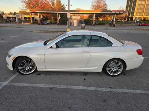 Used 2013 BMW 335i Convertible image 8