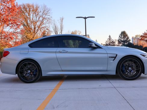 Used 2018 BMW M4 Coupe image 5