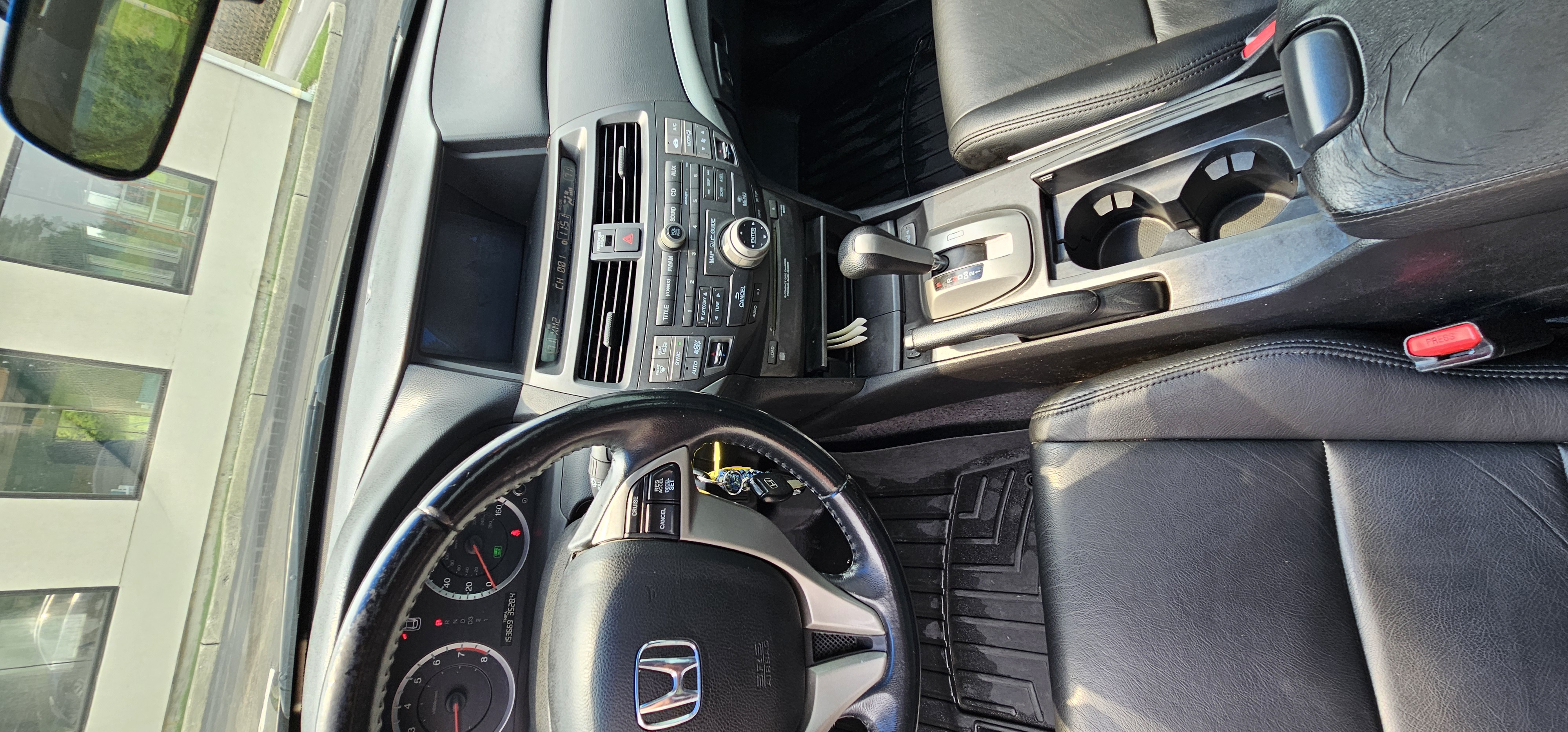 Used 2010 Honda Accord EX-L image 19