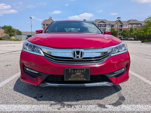 Used 2016 Honda Accord Sport image 11