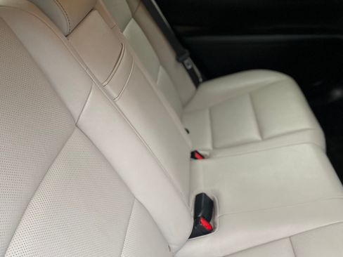 Used 2014 Lexus ES 350 image 1