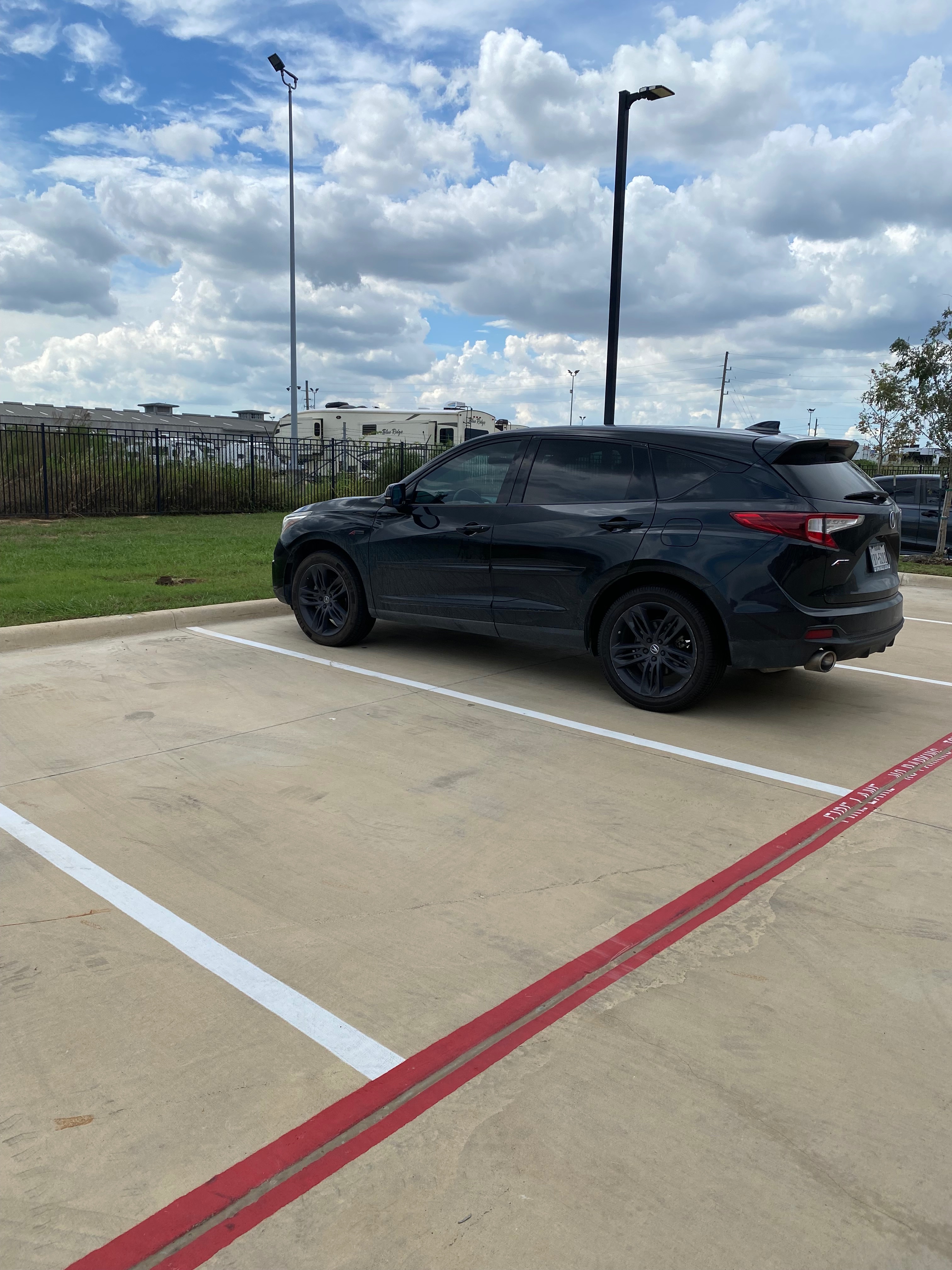 Used 2019 Acura RDX w/ Advance Package FWD image 2