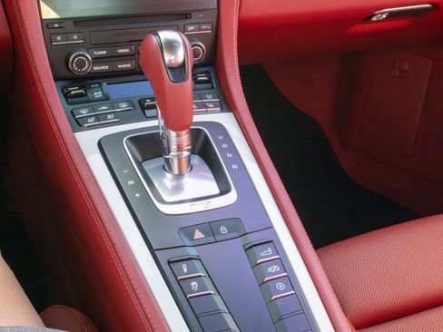 Used 2023 Porsche 718 Cayman GT4 image 16