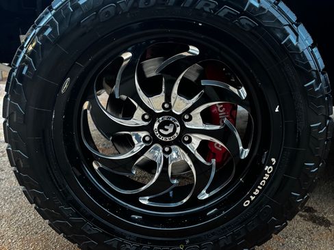 Used 2020 Ford F150 Raptor w/ Equipment Group 802A Luxury image 12