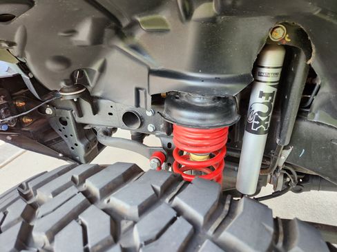 Used 2024 Jeep Wrangler Unlimited Sport image 16