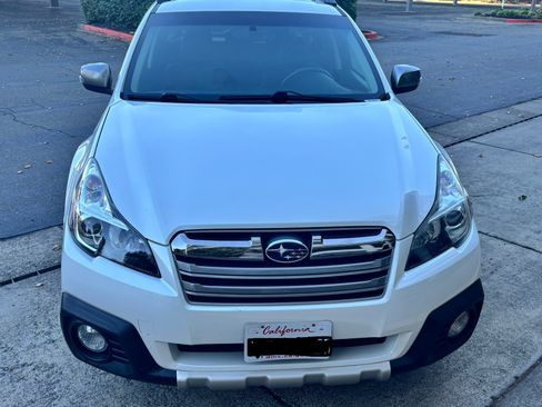 Used 2013 Subaru Outback 2.5i Limited image 10