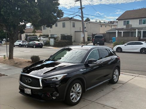 Used 2019 INFINITI QX50 Luxe w/ Cargo Package AWD/4WD image 2