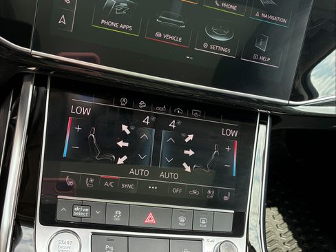 Used 2020 Audi Q7 3.0T Premium Plus w/ Premium Plus Package AWD/4WD image 10