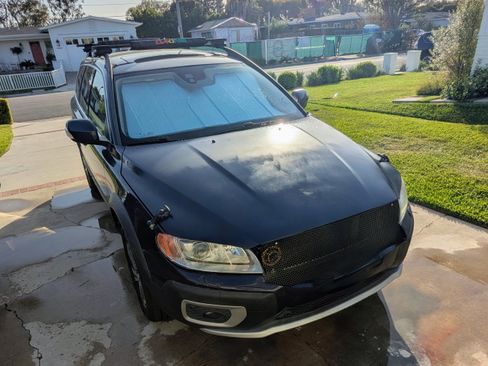 Used 2013 Volvo XC70 3.2 image 5