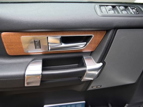 Used 2015 Land Rover LR4 HSE AWD/4WD image 20