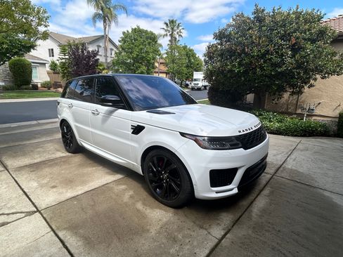 Used 2018 Land Rover Range Rover Sport HSE Dynamic AWD/4WD image 2