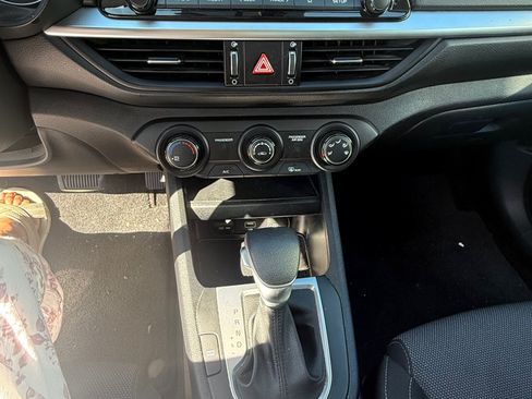 Used 2024 Kia Forte LXS w/ LXS Technology Package FWD image 5