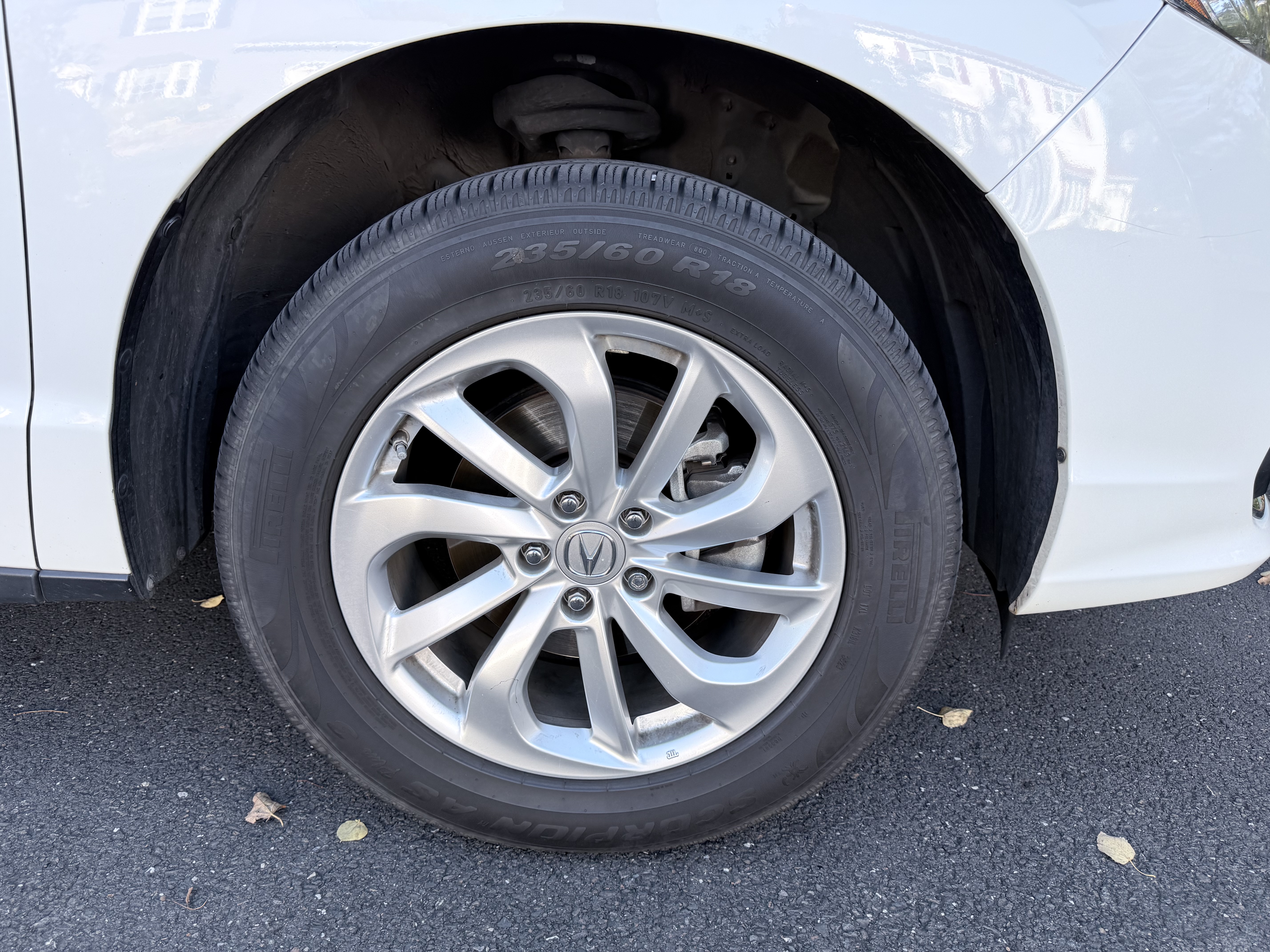 Used 2017 Acura RDX AWD image 4