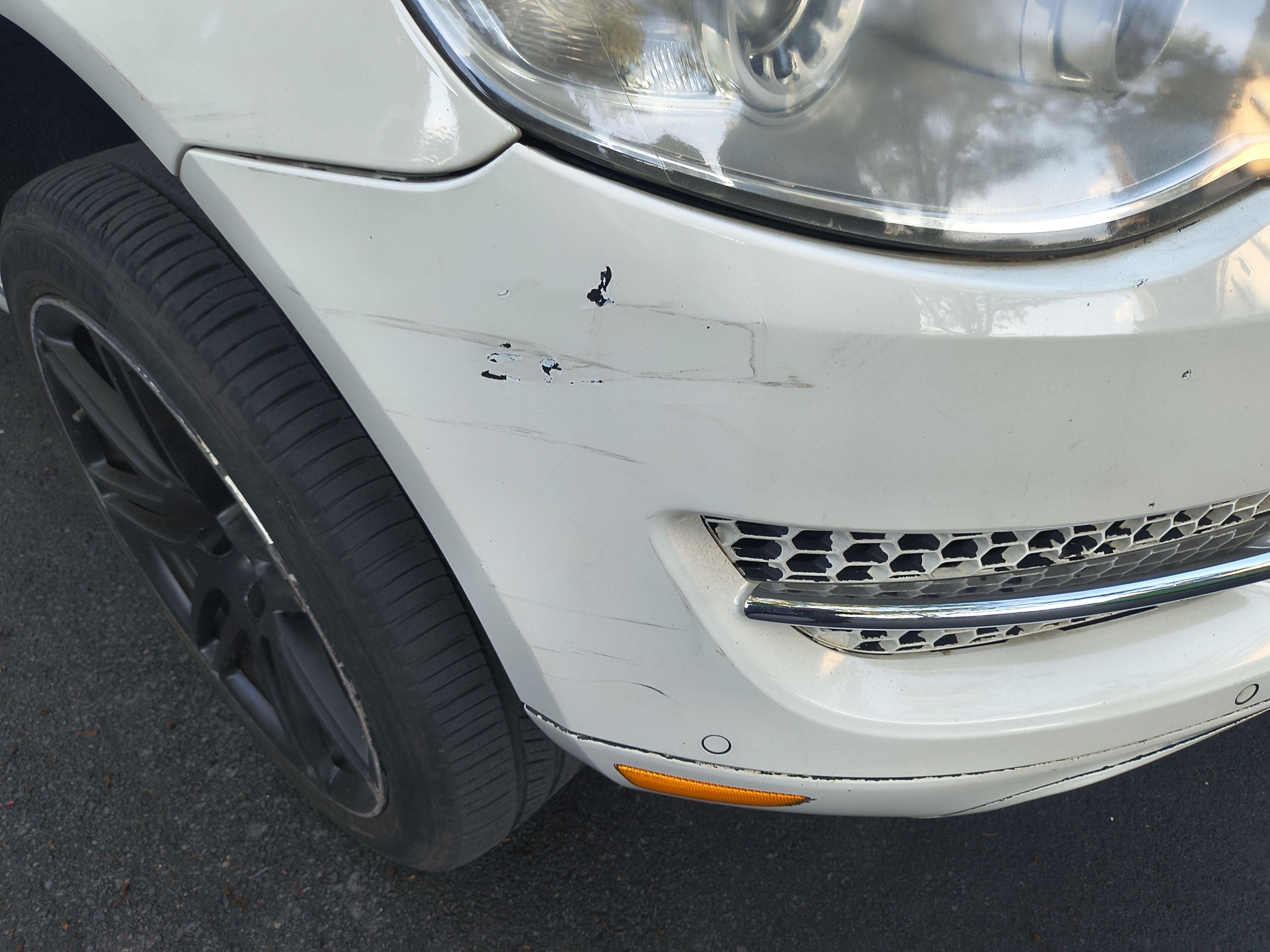 Used 2009 Volkswagen Touareg VR6 AWD/4WD image 6