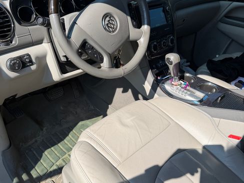 Used 2016 Buick Enclave Leather AWD/4WD image 9