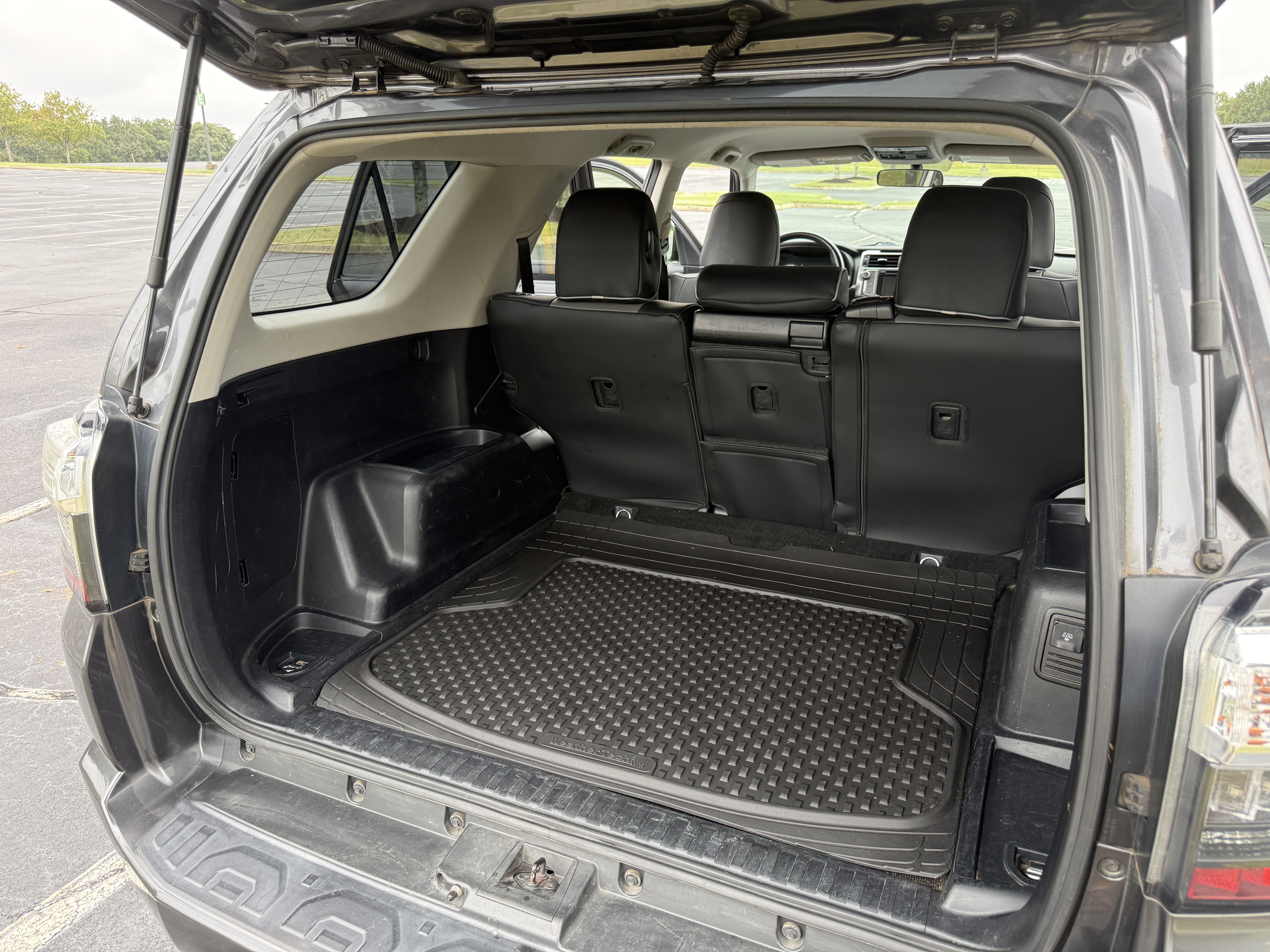 Used 2017 Toyota 4Runner SR5 AWD/4WD image 20