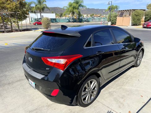 Used 2016 Hyundai Elantra GT w/ Option Group 02 FWD image 2
