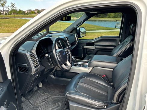 Used 2020 Ford F150 Platinum w/ Equipment Group 701A Luxury RWD image 16