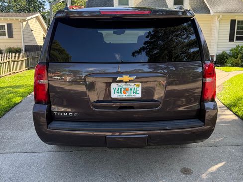 Used 2015 Chevrolet Tahoe LT AWD/4WD image 29
