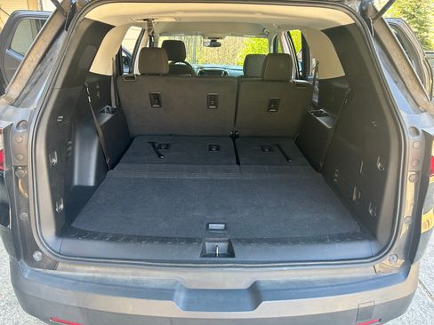 Used 2020 Chevrolet Traverse LS w/ LPO, Blackout Package image 14