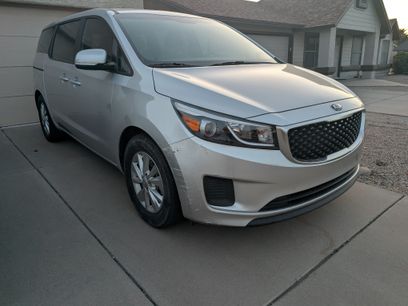 Used 2017 Kia Sedona L