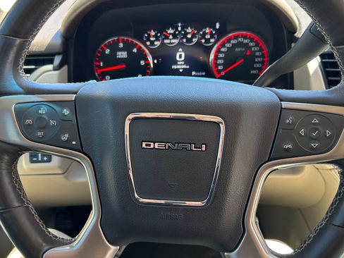 Used 2016 GMC Yukon XL Denali w/ Open Road Package image 5