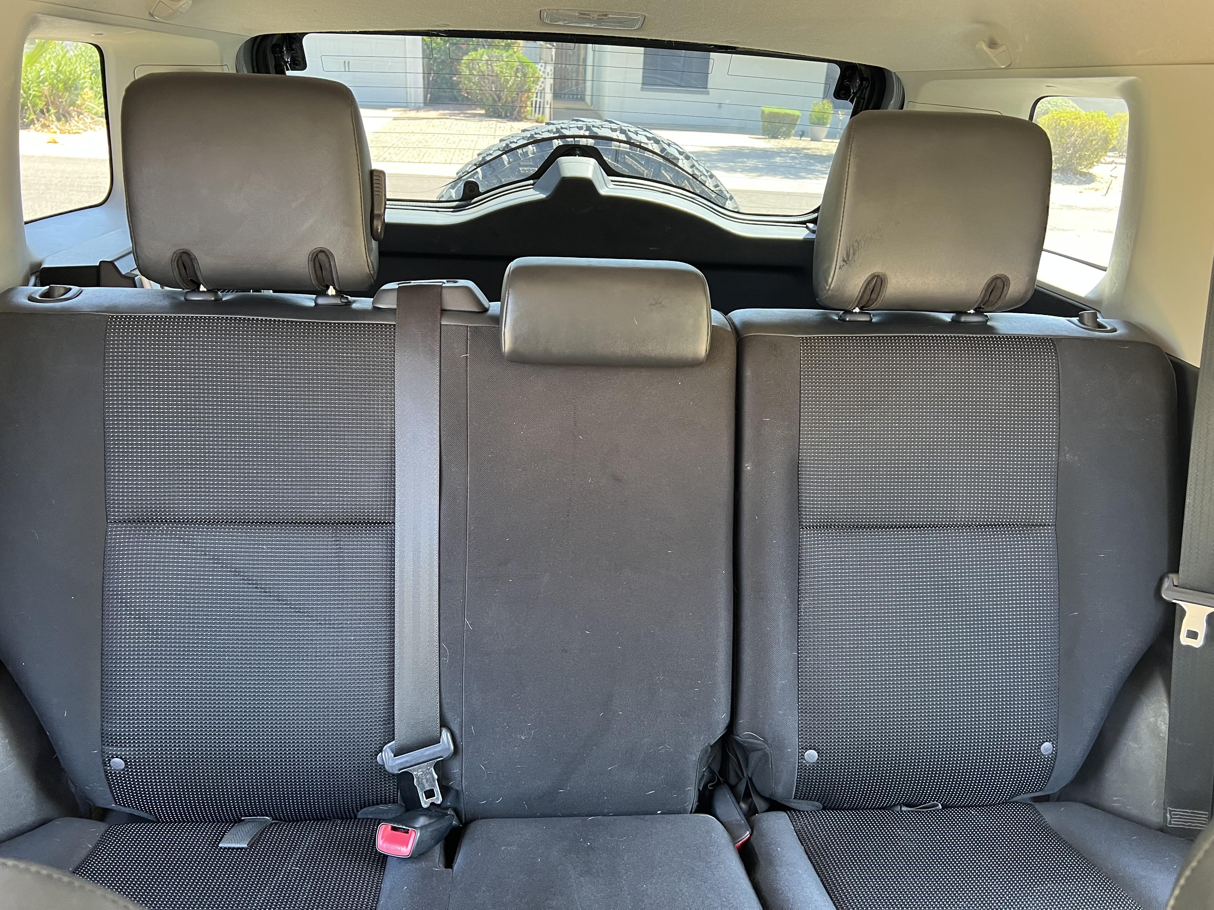 Used 2014 Toyota FJ Cruiser 4WD w/ Upgrade Package image 9