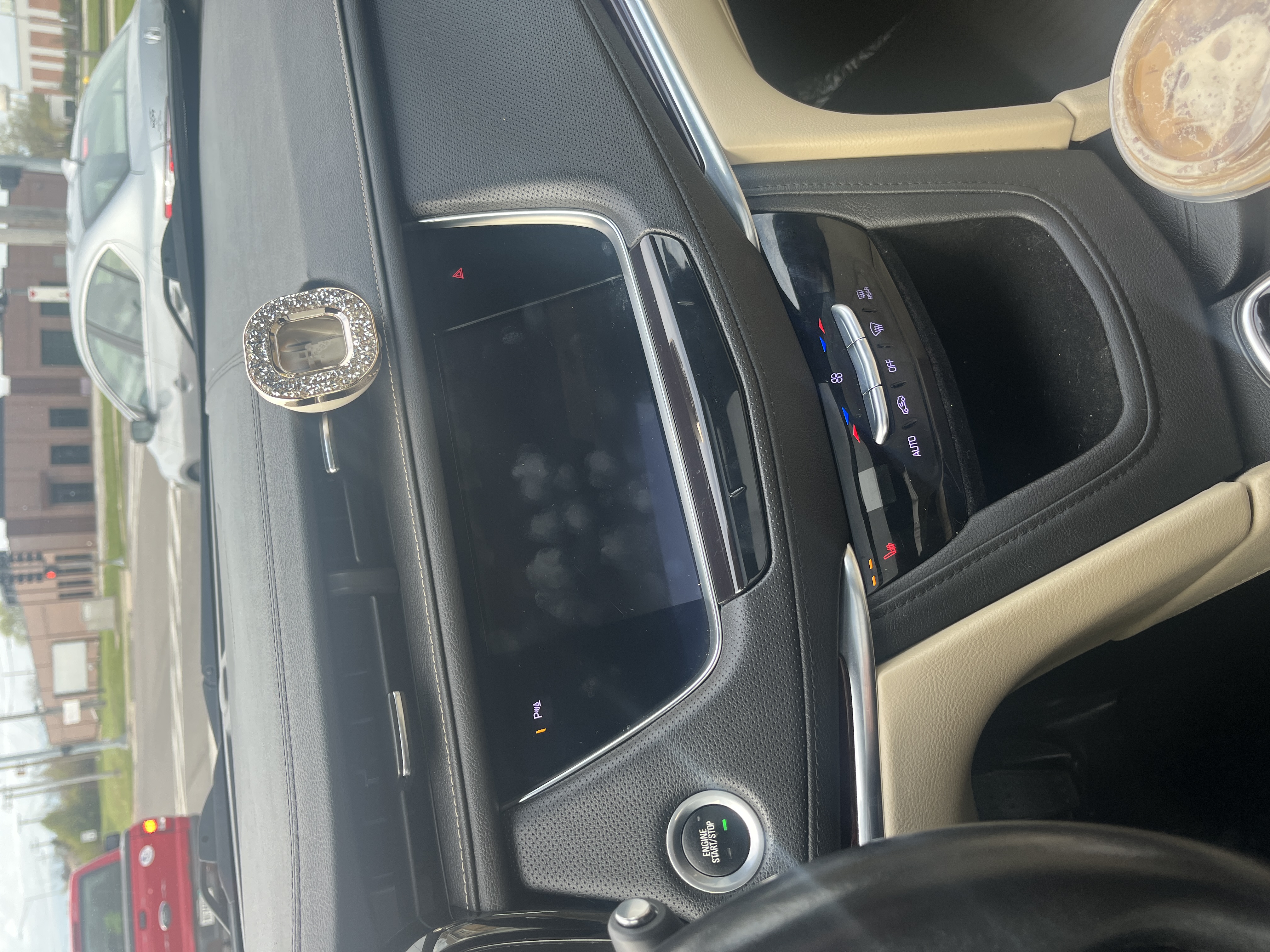 Used 2019 Cadillac XT5 Luxury FWD image 4