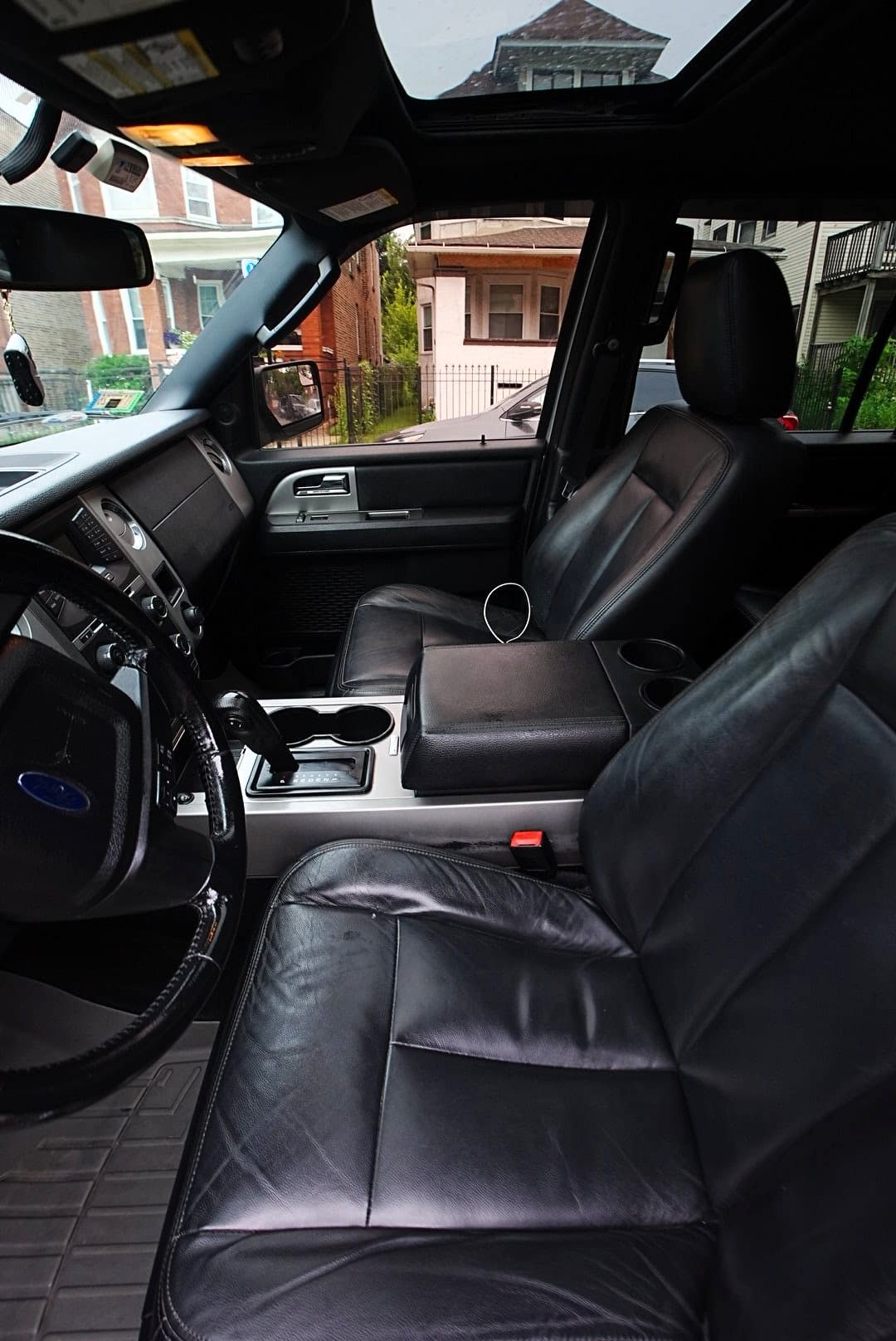 Used 2016 Ford Expedition XLT AWD/4WD image 20