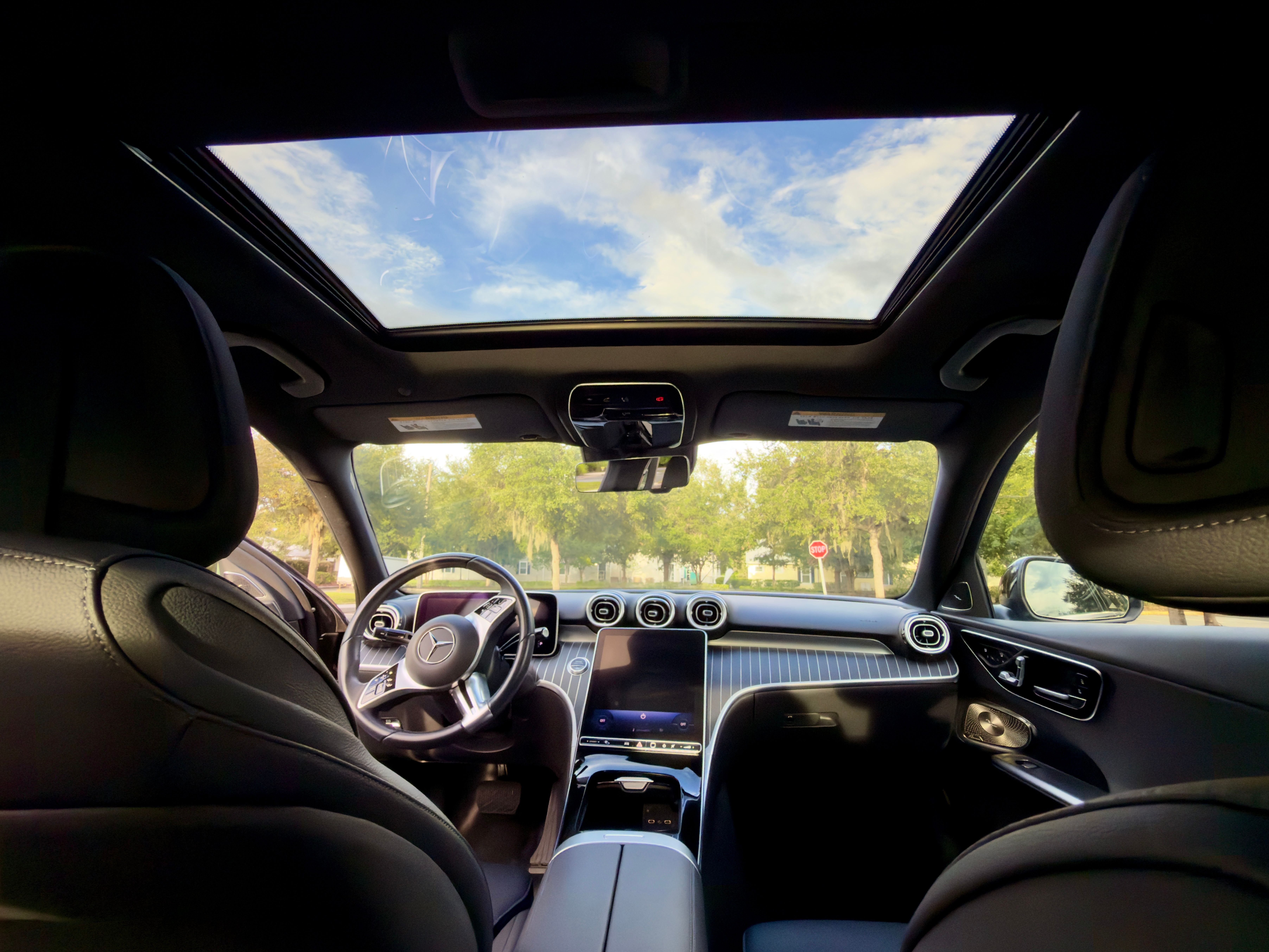 Used 2025 Mercedes-Benz C 300 Sedan image 9